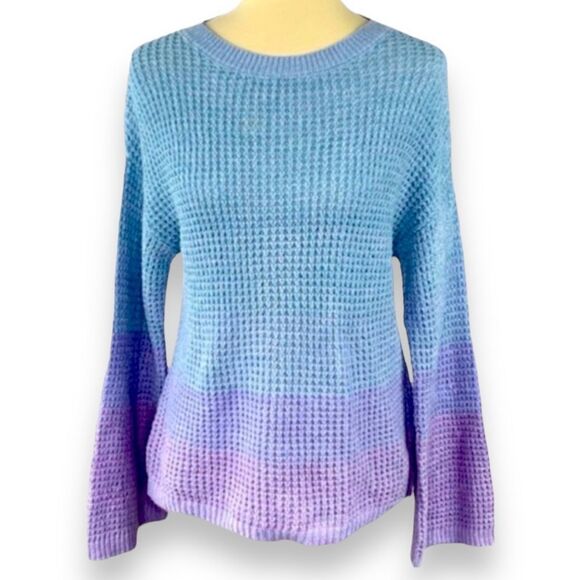 Blue Gradient Crew Neck Bell Sleeves Textured Knit Sweater -NEW - Picture 1 of 4